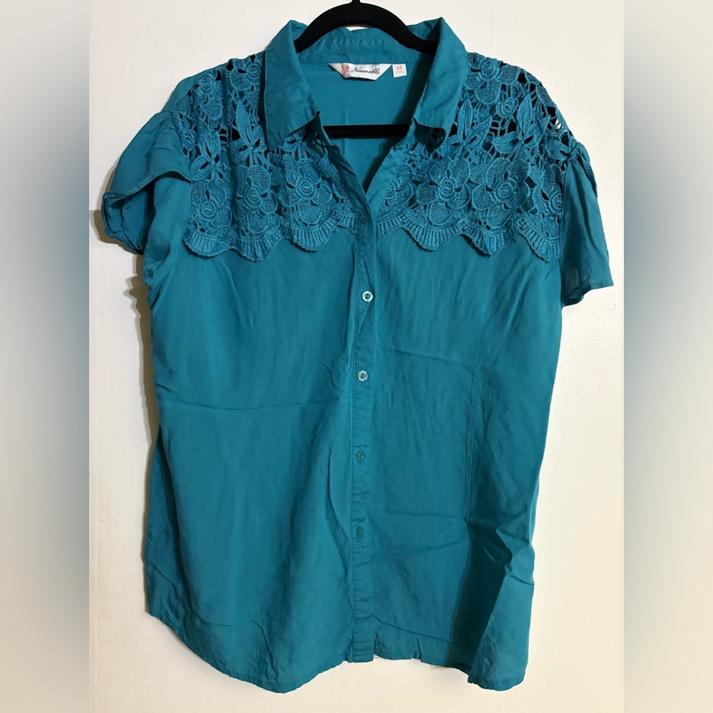Chic Teal Lace Women's Blouse
